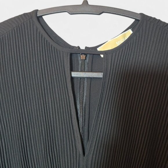 Michael Kors Pleated Mini Dress Black PM Long Sleeves Flowy Wedding Guest NWT - Picture 5 of 12